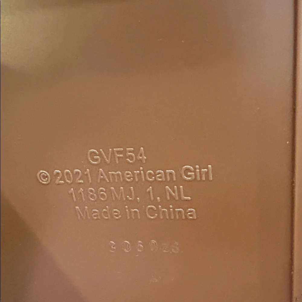 Wash Basin from American Girl Glamping Tent Set - Picture 5 of 5